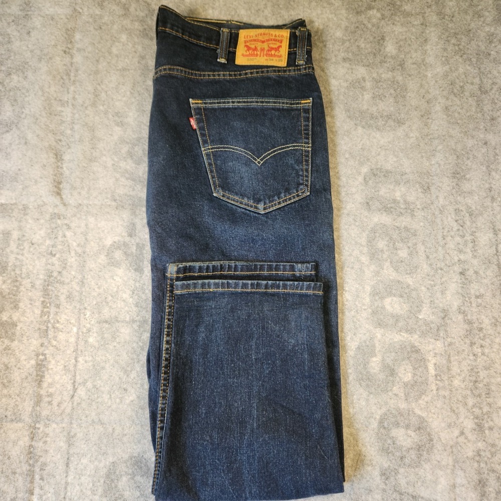 LEVI'S 550 JEANS MEN'S SIZE 38X29 actual 39x27 DARK WASH DENIM RELAXED‎ STRAIGHT